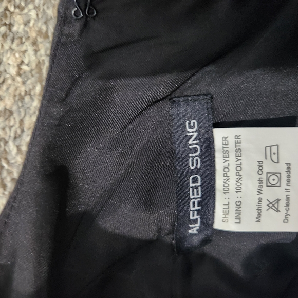 Classic Little Black Dress - Picture 3 of 8